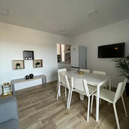 Apartment Paseo Maritimo Puerto Bailarina Beach