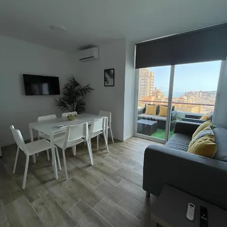 Paseo Maritimo Puerto Bailarina Beach Apartment Fuengirola